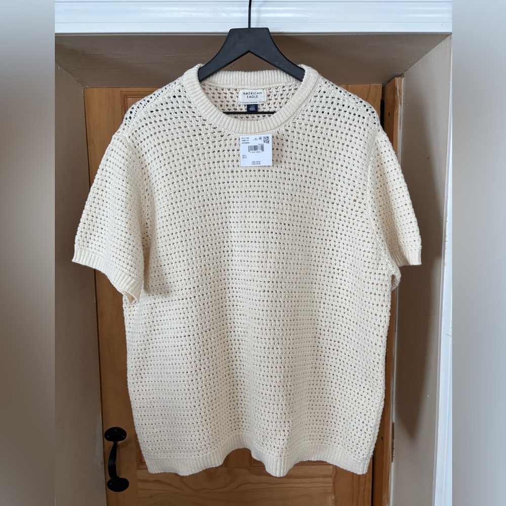 NWT Men’s American Eagle Crewneck Short Sleeve Crochet   Knit Sweater, Cream, L
